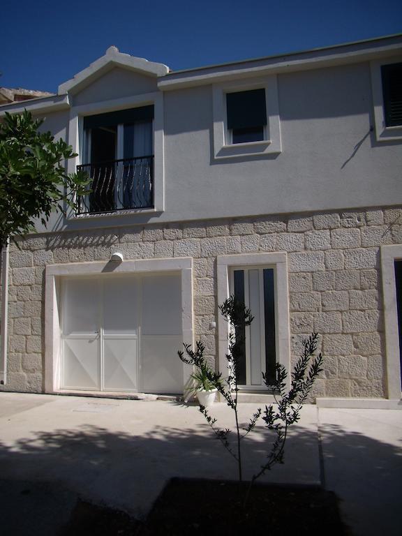 Stari Dvori Apartment